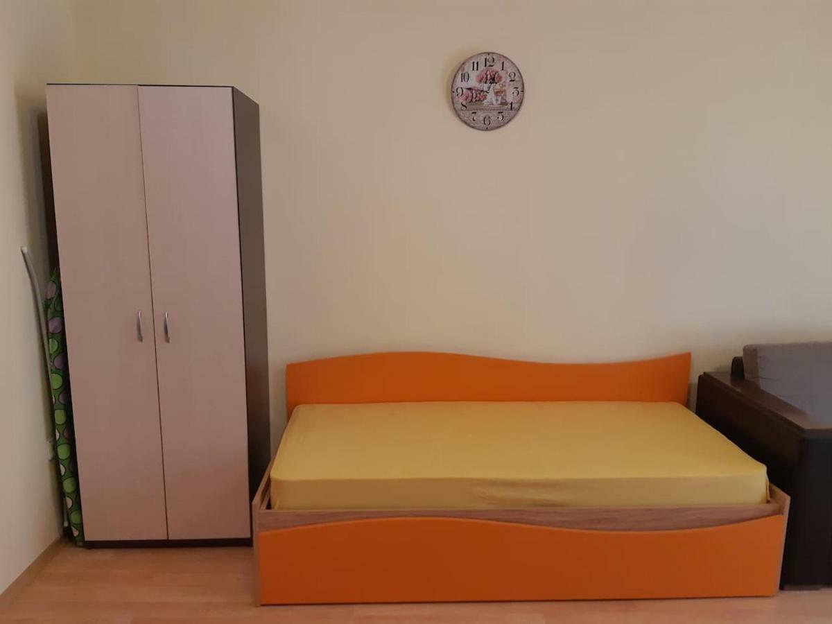 Ferienwohnung Studio Biju Warna Exterior foto